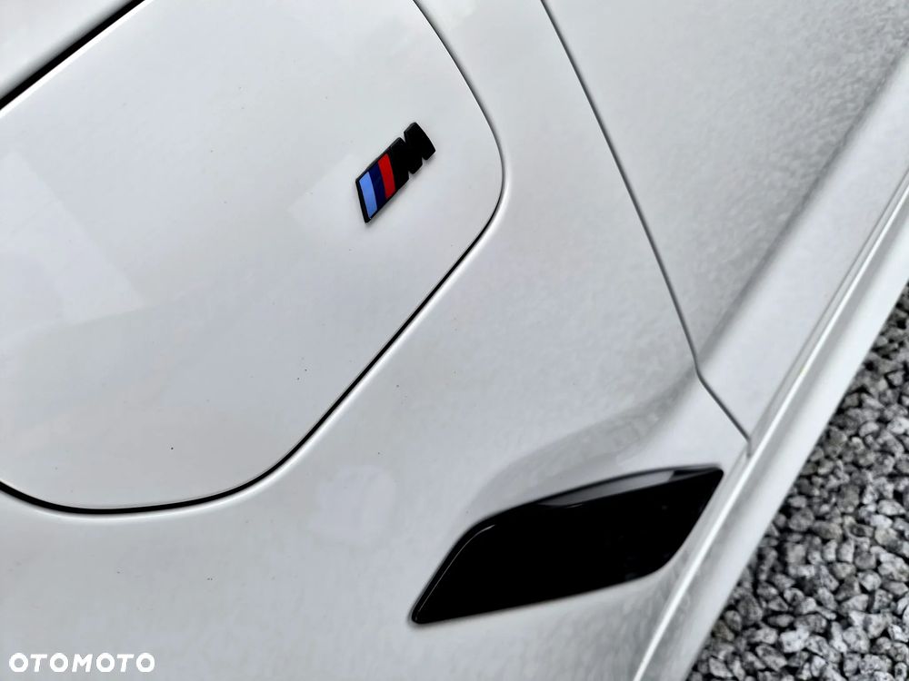 BMW Seria 5 520e M Sport sport - 23