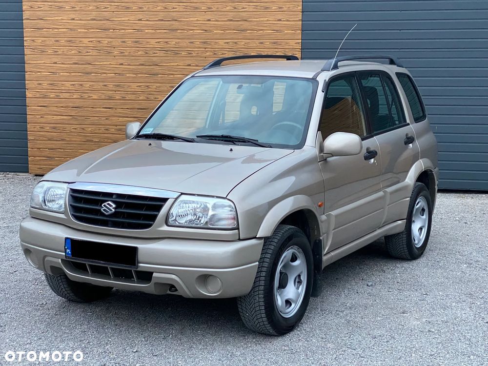 Suzuki Grand Vitara 2.0 Comfort Style - 16