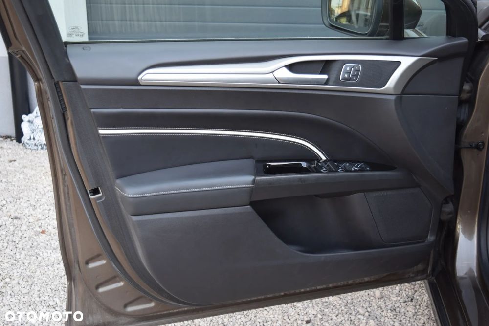 Ford Mondeo Vignale 2.0 TDCi 4WD PowerShift - 18