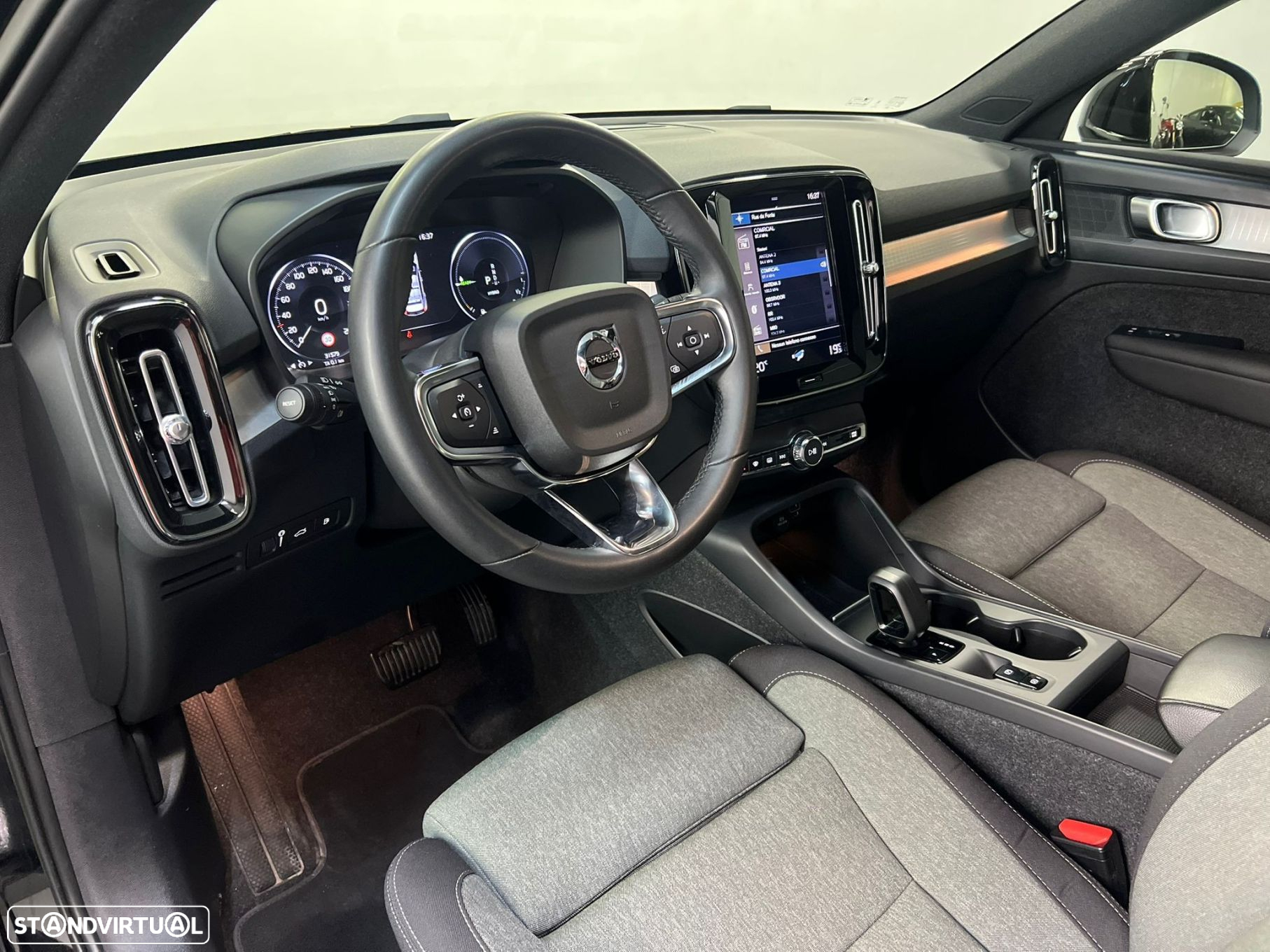 Volvo XC 40 1.5 T4 PHEV Core - 5
