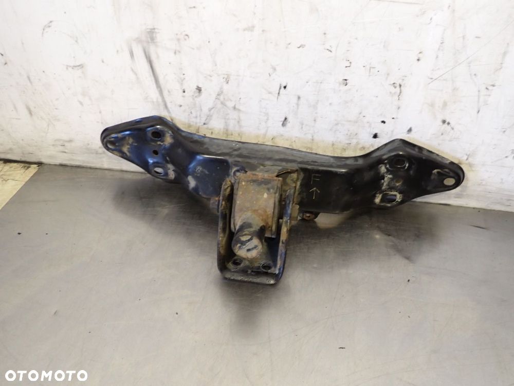 BELKA POD SILNIK SUBARU IMPREZA III GH - 4