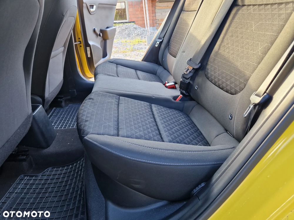 Kia Rio 1.2 L - 18