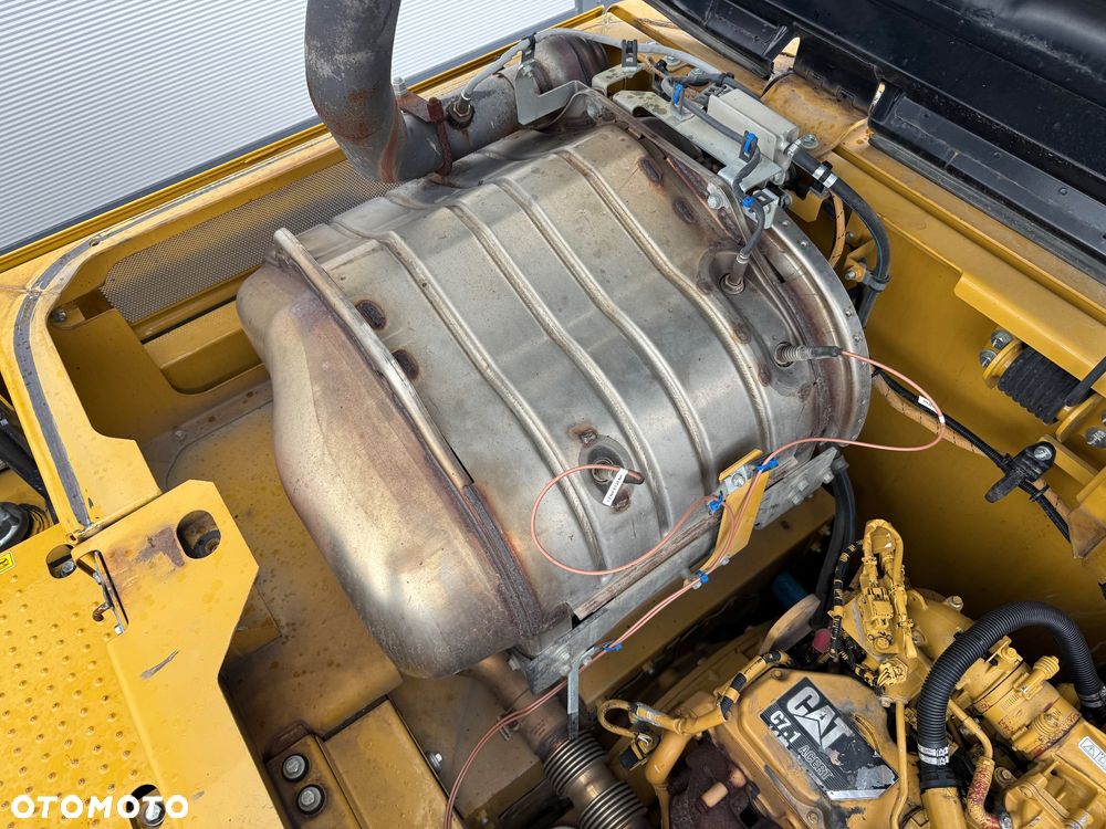Caterpillar 326FL  , 323 , 324 - 25