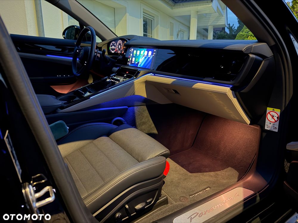 Porsche Panamera 4 - 15