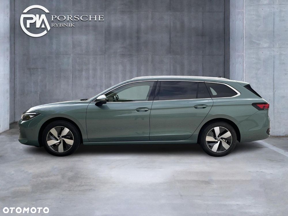 Volkswagen Passat Variant - 2