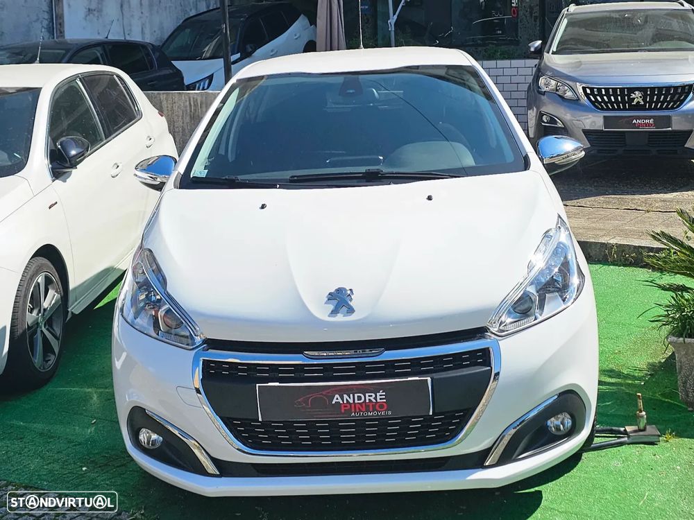 Peugeot 208 PureTech 82 Start & Stop Allure - 12