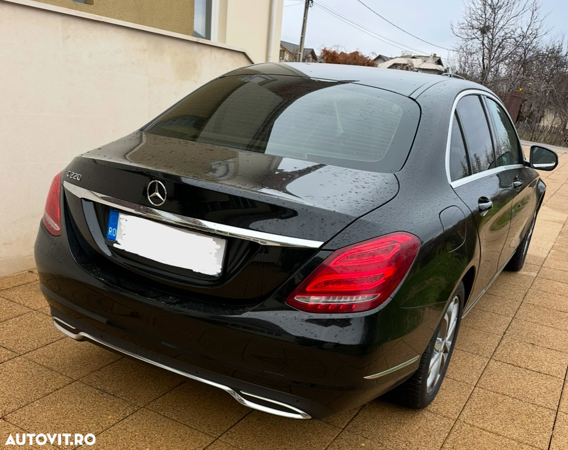 Mercedes-Benz C - 4