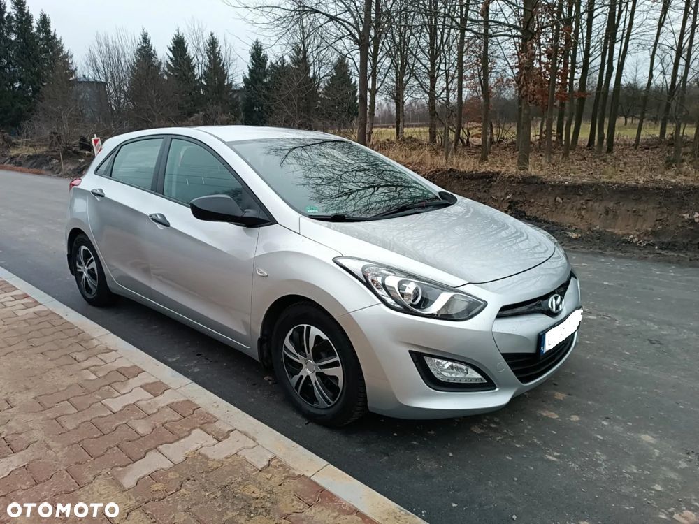 Hyundai i30 1.4 Classic + - 4