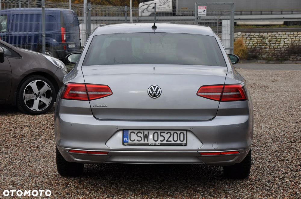 Volkswagen Passat 1.5 TSI EVO Highline DSG - 4