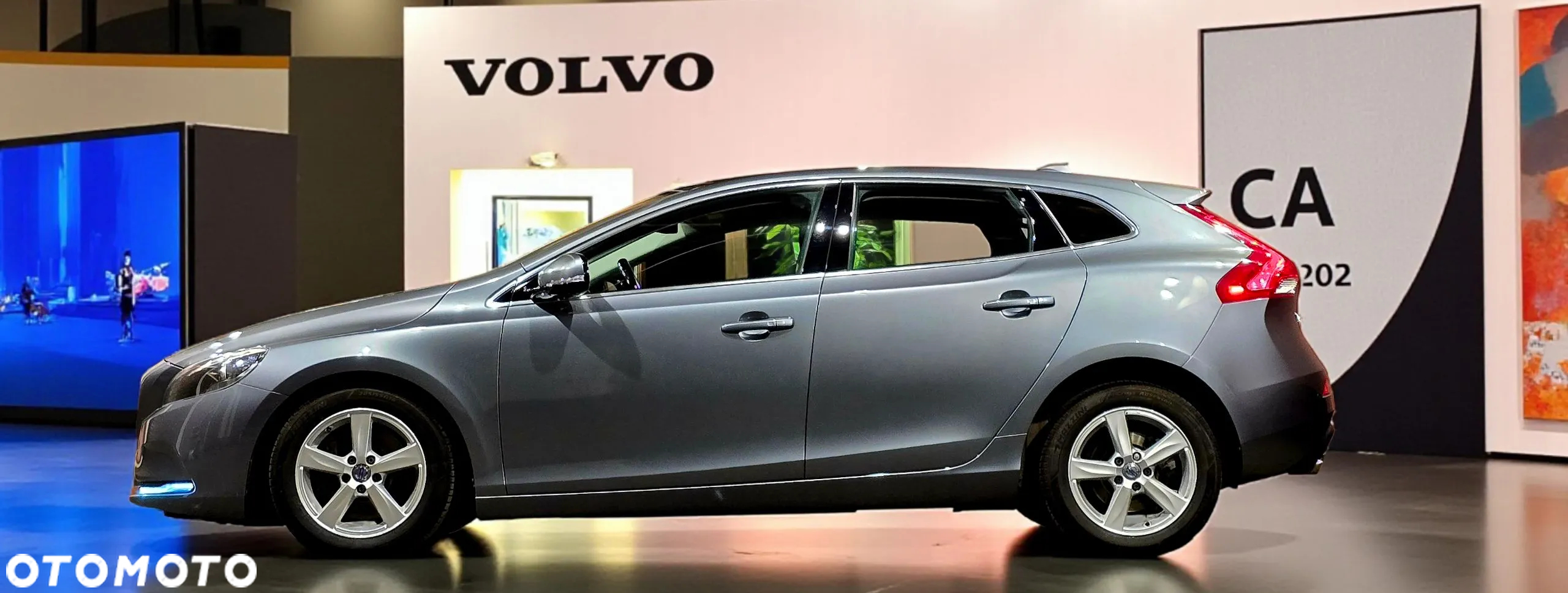 Volvo V40 D4 Summum - 24