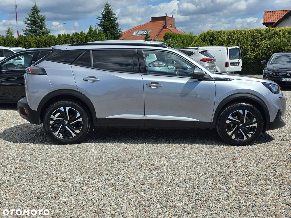 Peugeot 2008 PureTech 130 Allure S&S EAT8 - 5