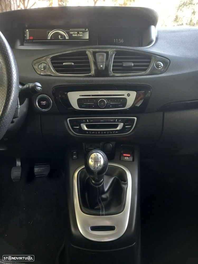 Renault Grand Scénic 1.6 dCi Bose Edition SS - 18