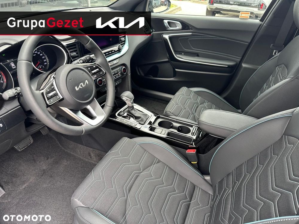 Kia XCeed 1.6 T-GDI Tribute DCT - 11