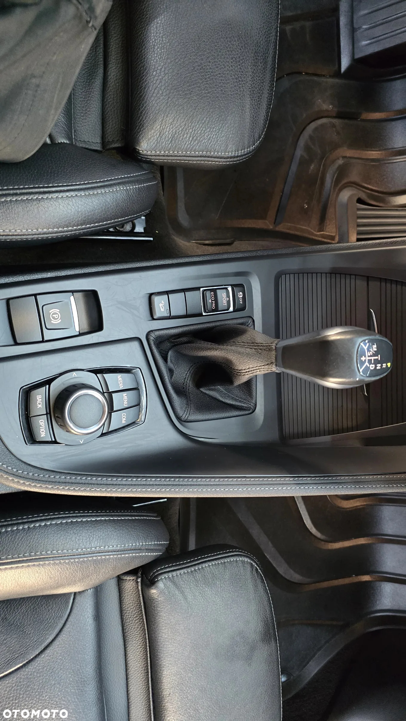 BMW X1 xDrive25i GPF xLine - 10