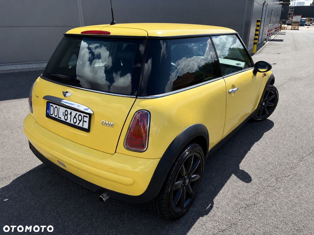 MINI ONE - 5