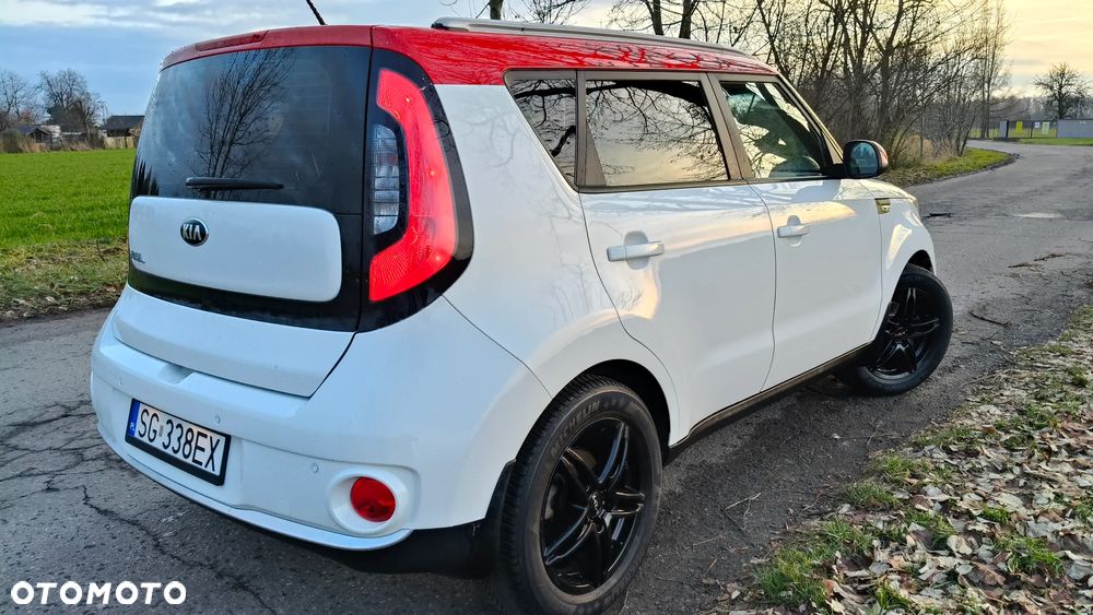 Kia Soul 1.6 GDI White&Red Edition - 8