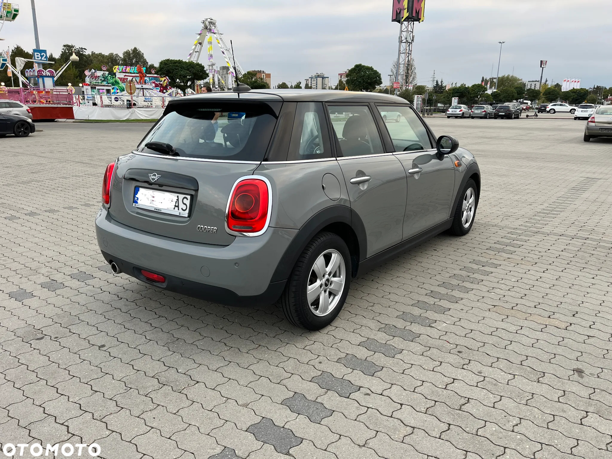 MINI Cooper Standard - 5