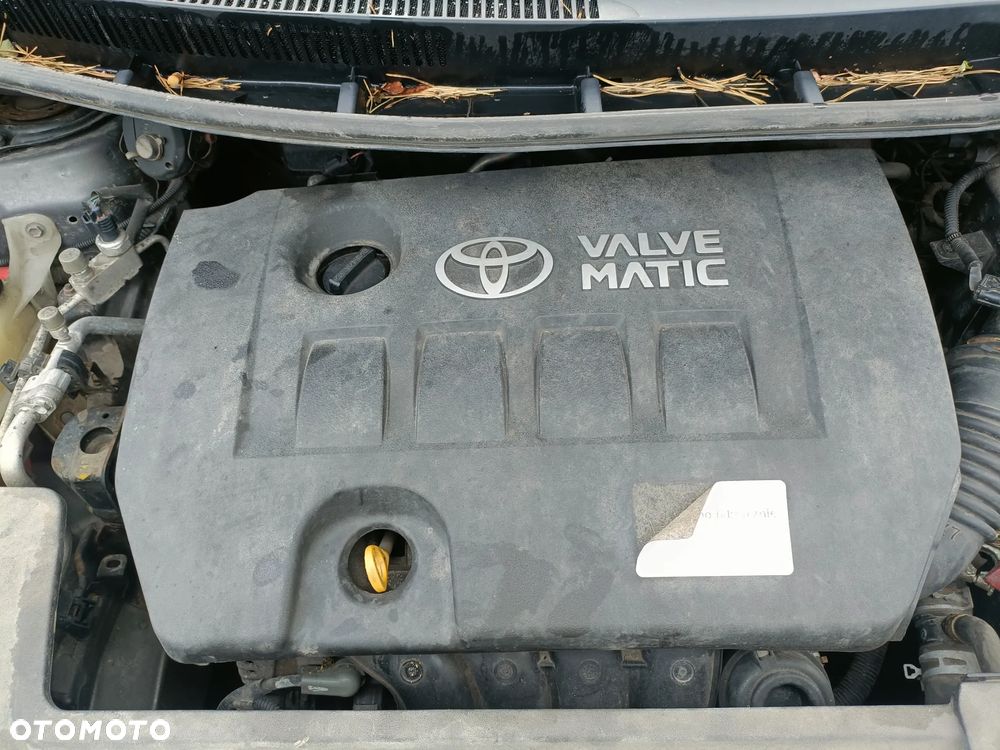 TOYOTA AURIS I 06-12 LIFT 2010 r. SILNIK 1,6 B 97 kW 132 KM 1ZR-T12U * - 1