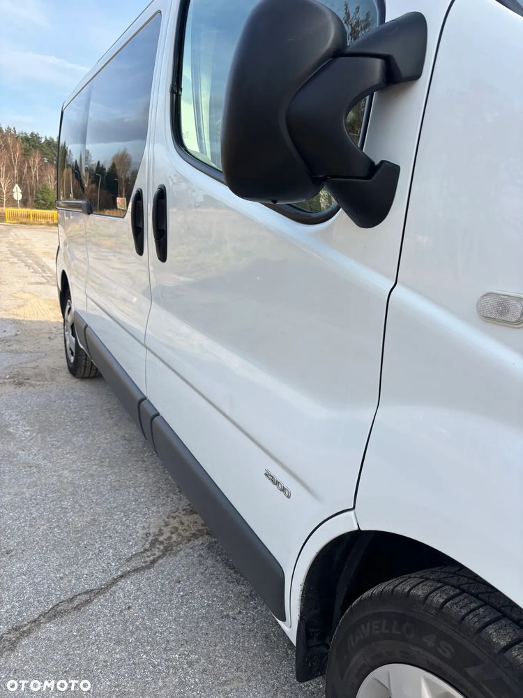 Opel Vivaro L2H1 2.9t Essentia - 7