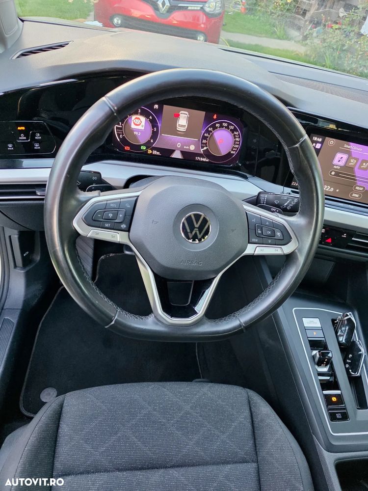 Volkswagen Golf Variant 2.0 TDI SCR DSG Life - 14