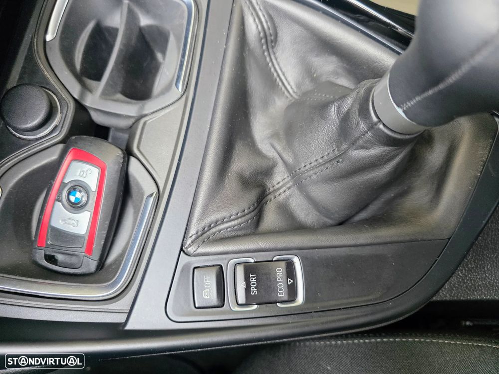 BMW 116 d Line Sport - 42