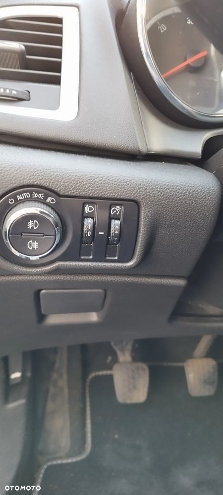 Opel Astra 2.0 CDTI Sport - 4