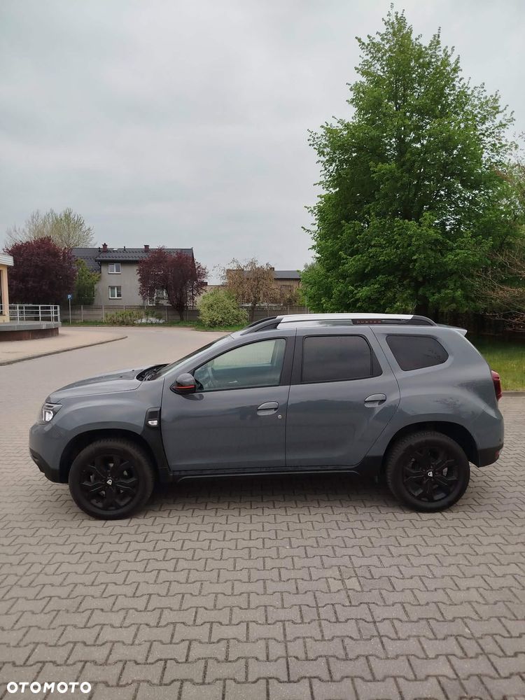 Dacia Duster 1.0 TCe SL Celebration - 4