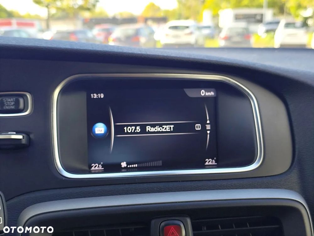 Volvo V40 D3 Drive-E Momentum - 14