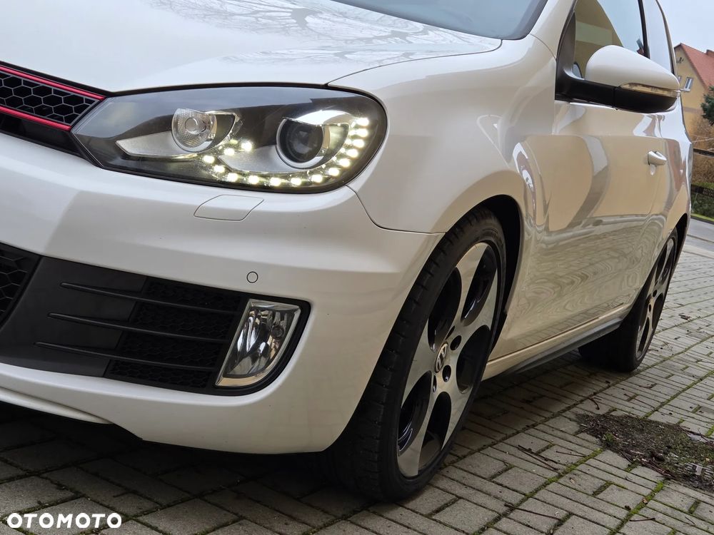 Volkswagen Golf 2.0 GTI - 14