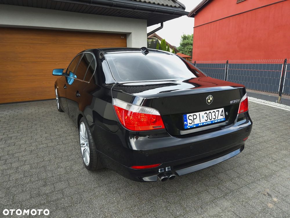 BMW Seria 5 530i - 5