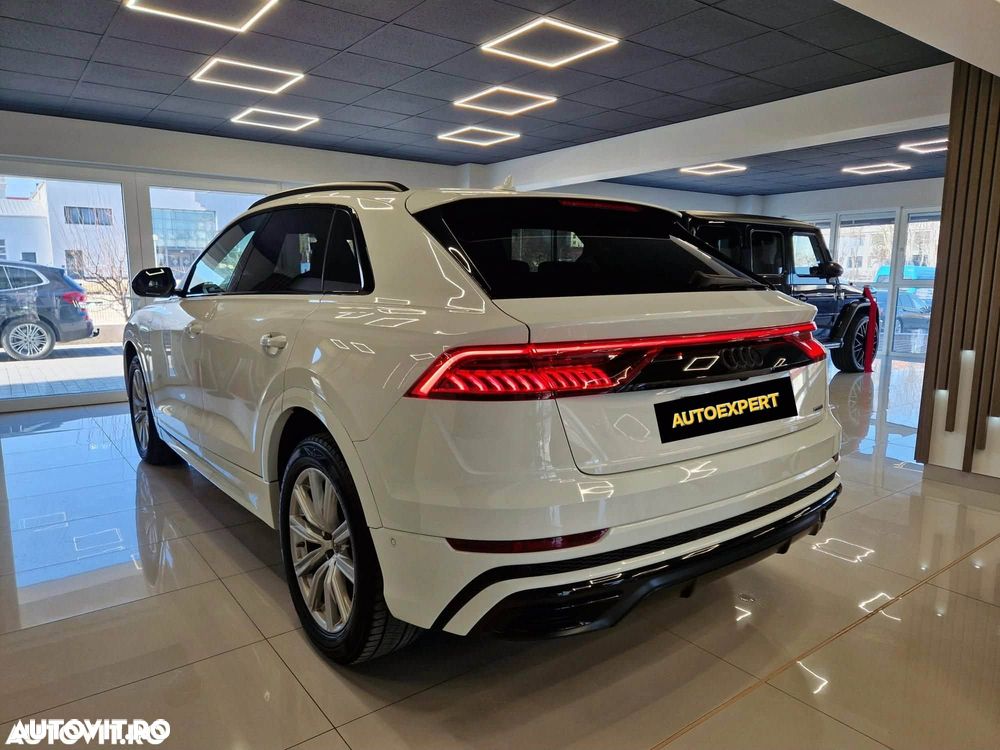 Audi Q8 - 4