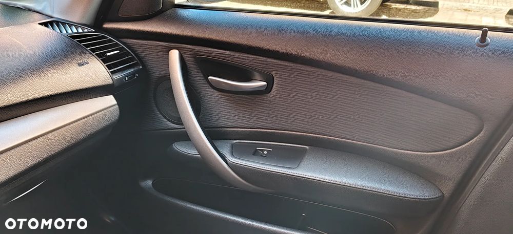 BMW Seria 1 - 16