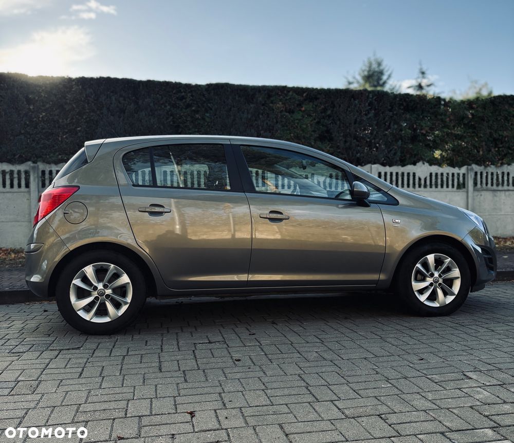 Opel Corsa 2014 photo 3