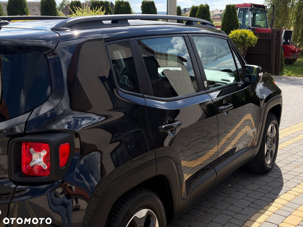 Jeep Renegade 1.6 E-torQ Longitude Adventure Edition - 12