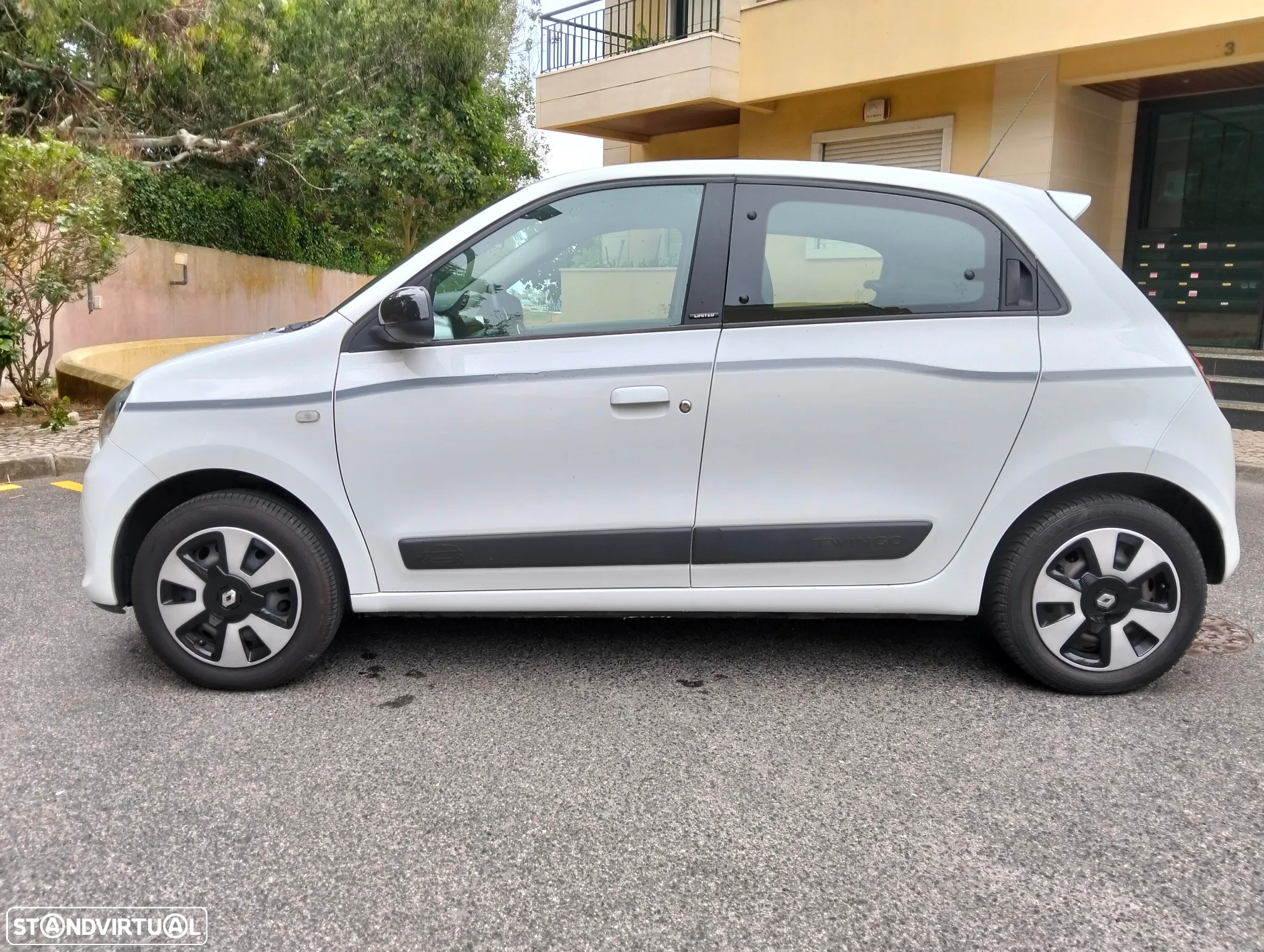 Renault Twingo 1.0 SCe Limited - 9
