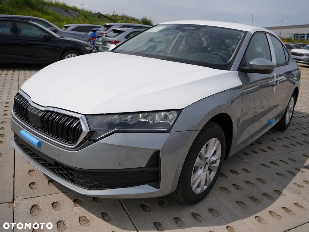 Skoda Octavia 1.5 TSI mHEV Drive Essence DSG - 8