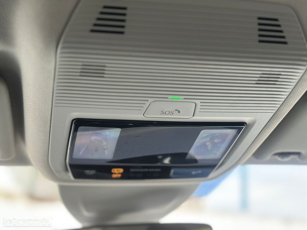 VW Golf 2.0 TDI Conceptline - 33