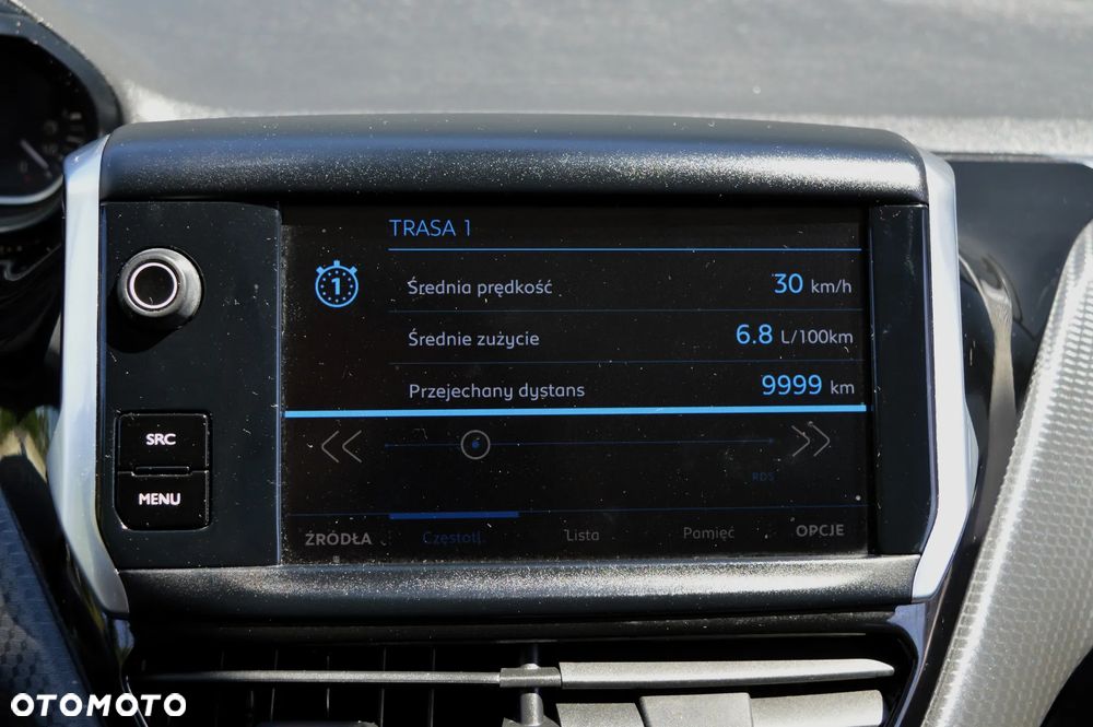 Peugeot 208 1.2 PureTech Allure - 22