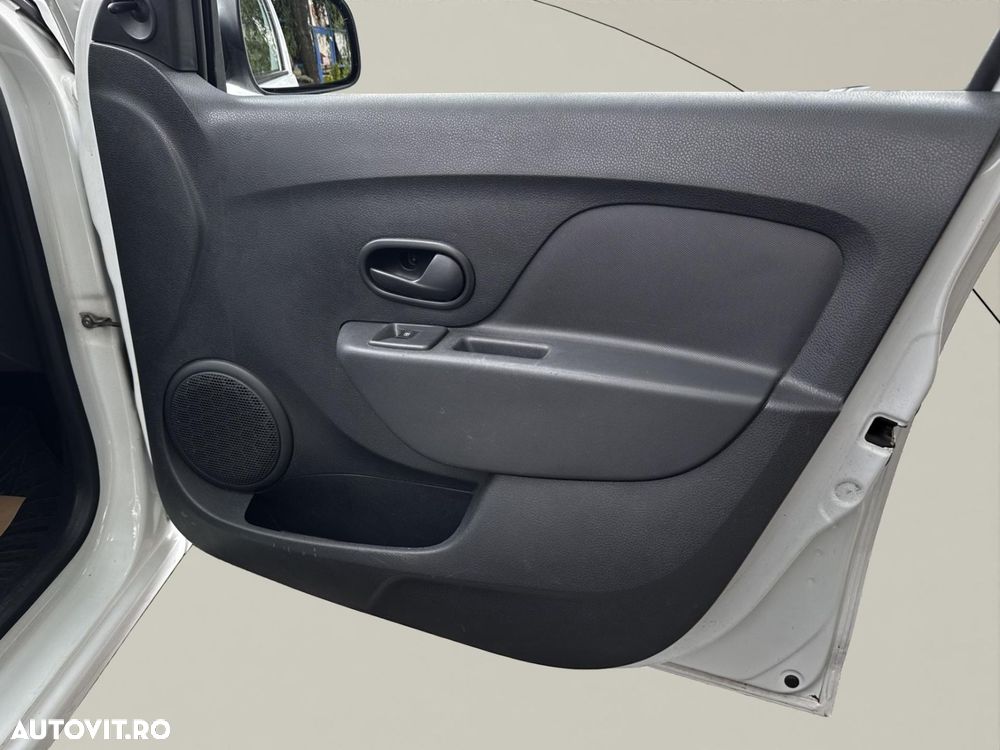 Dacia Logan 0.9 TCe Ambiance - 24