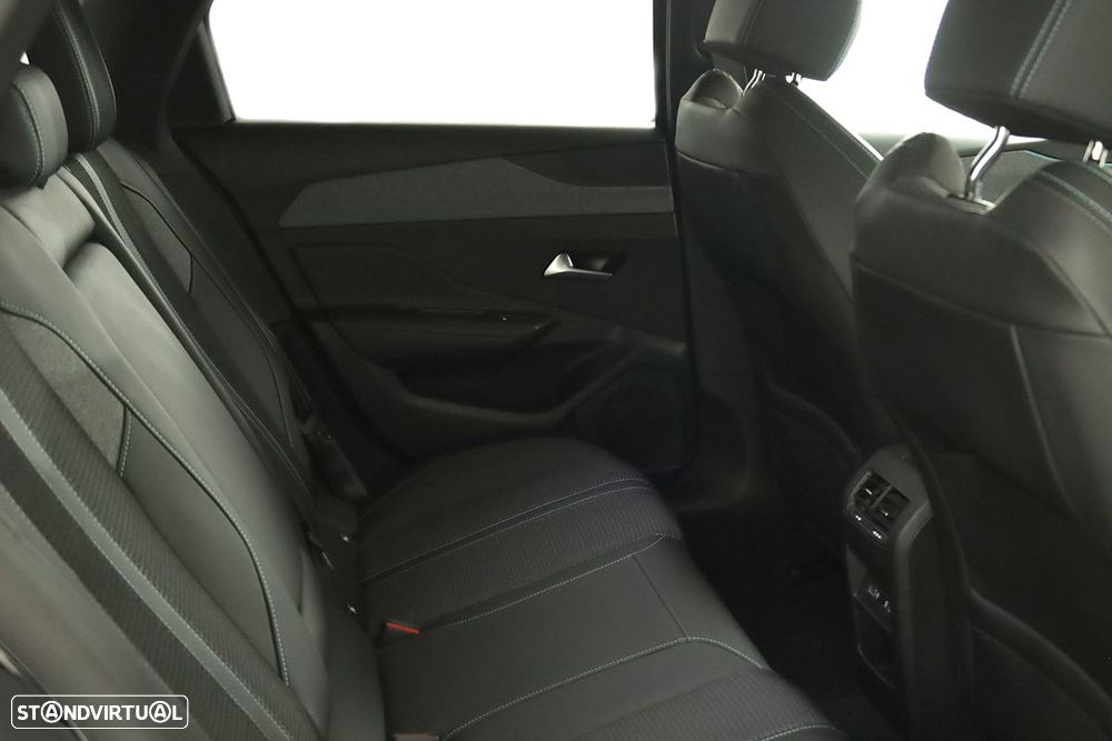Peugeot 308 SW 1.2 PureTech Allure Pack EAT8 - 22