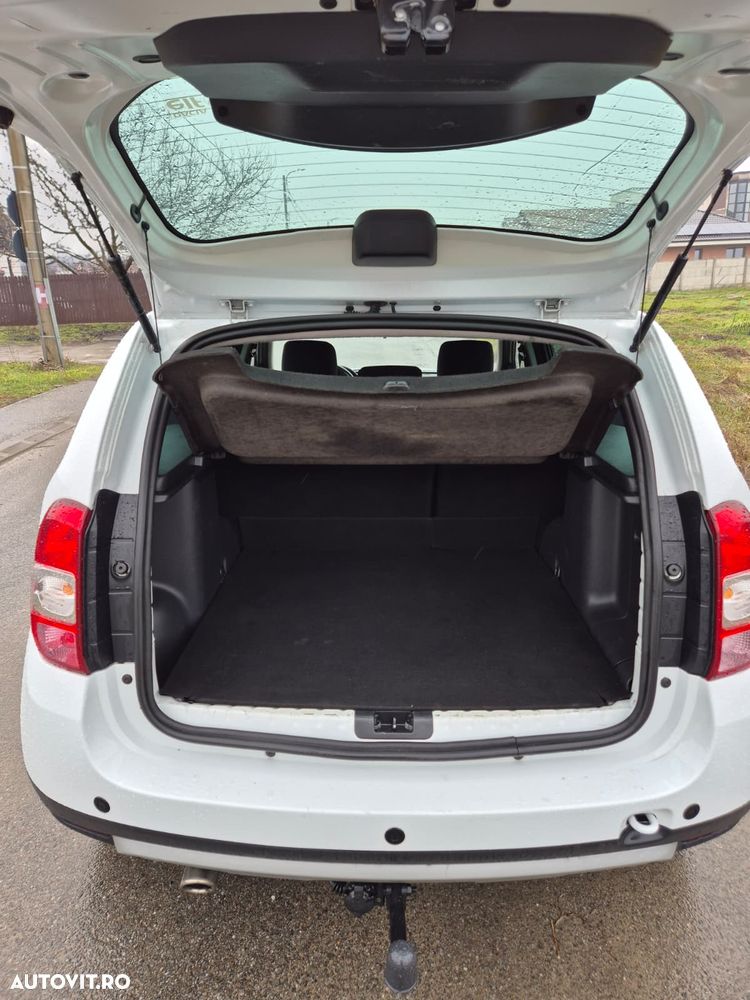 Dacia Duster dCi 110 FAP 4x4 Laureate - 12