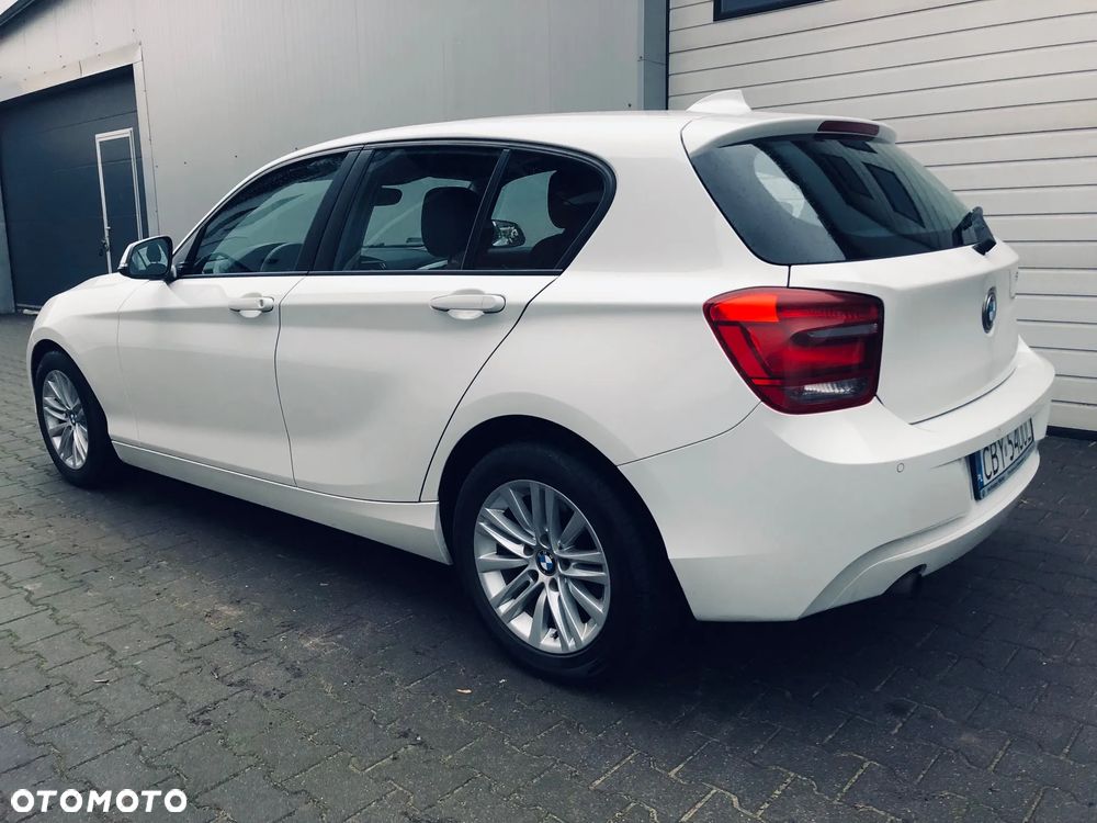 BMW Seria 1 114i - 6