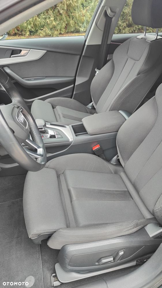 Audi A4 Avant 35 TDI mHEV S tronic - 6
