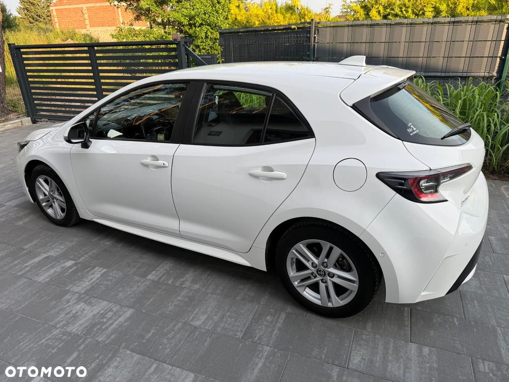 Toyota Corolla 1.8 Hybrid Executive - 6