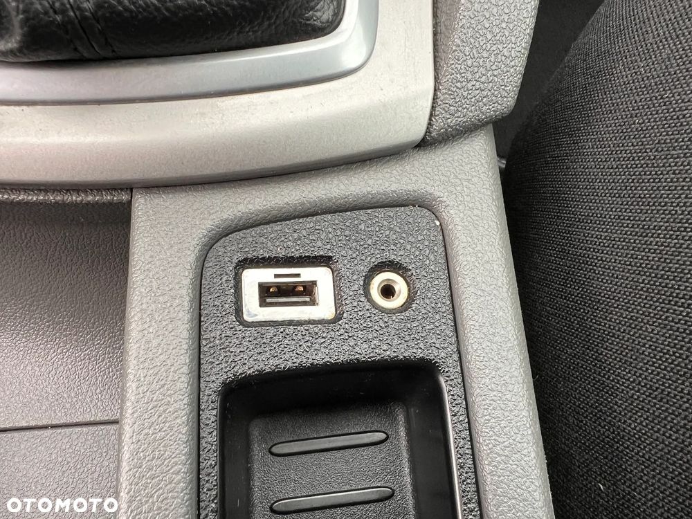Ford Focus 1.6 Trend - 30