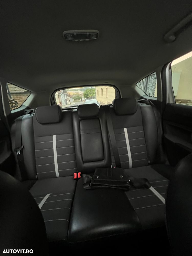 Ford Kuga 2.0 TDCi Titanium - 8