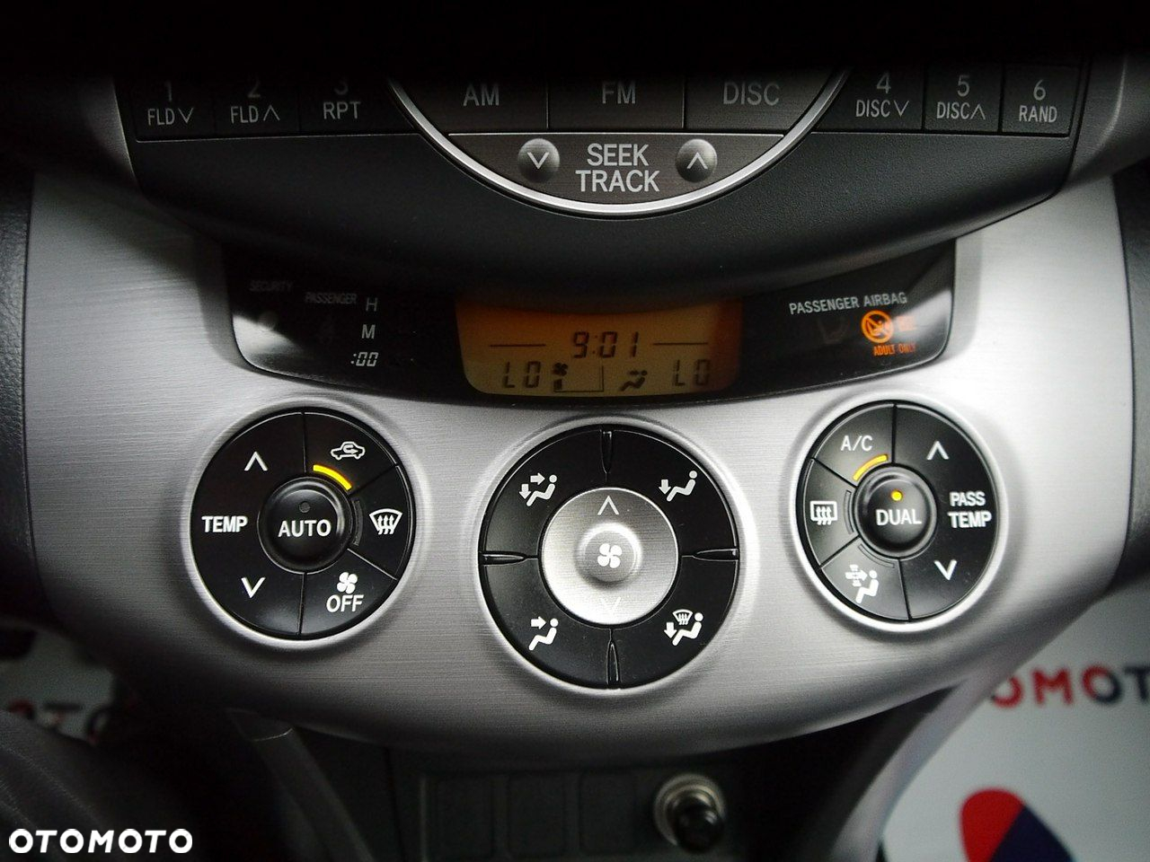 Toyota RAV4 2.0 VVT-i Luna - 26