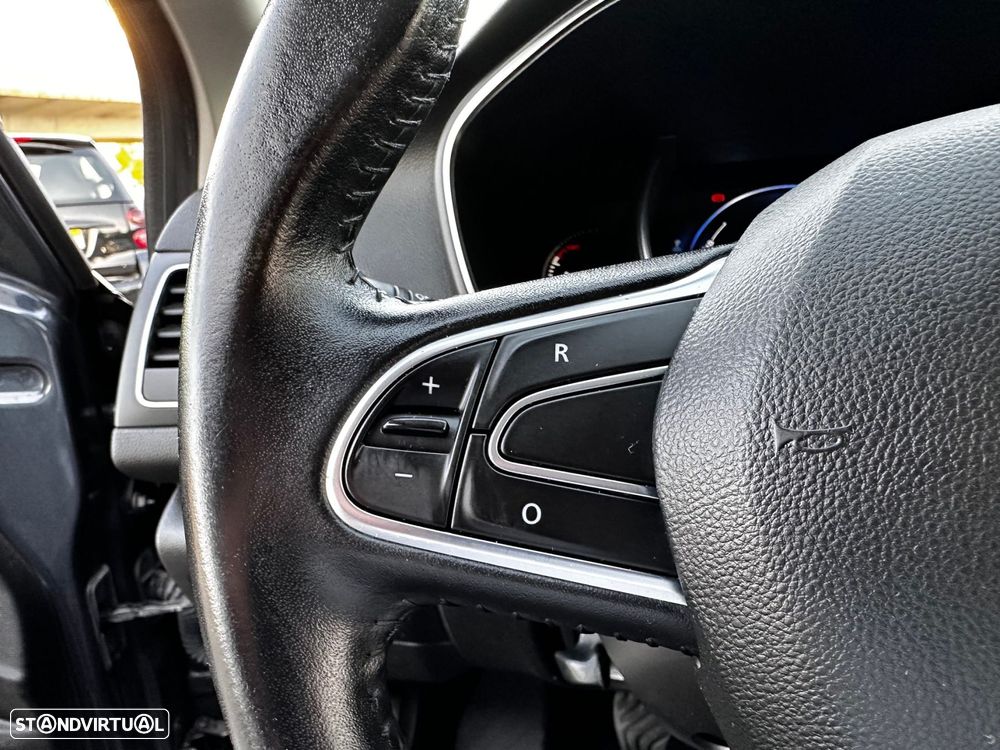 Renault Mégane Sport Tourer 1.5 dCi Confort - 23