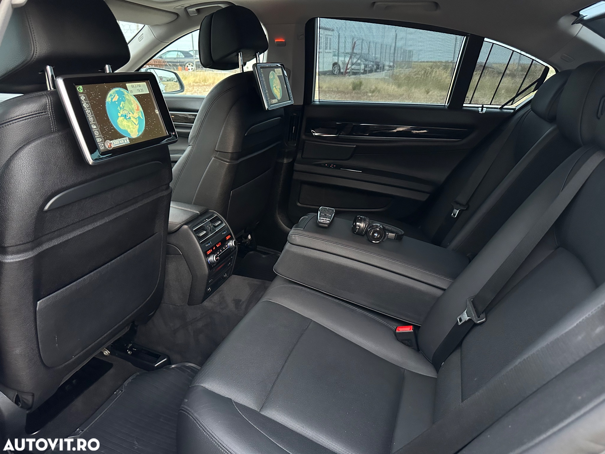 BMW Seria 7 730d xDrive - 21