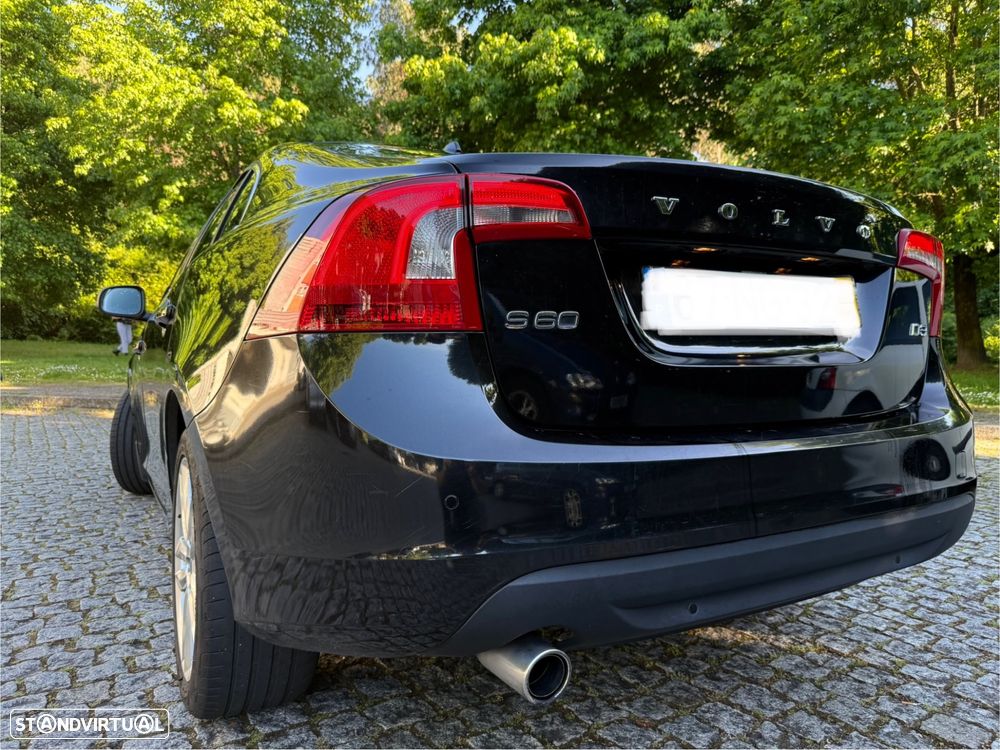 Volvo S60 2.0 D3 Momentum - 9
